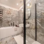 Hayy Grand 3-bedroom 아파트 해러게이트